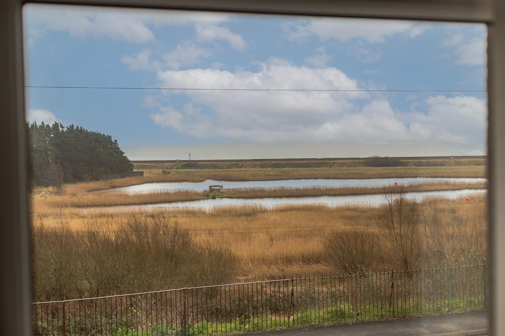 Pwll Road, Llanelli, SA15 4BG